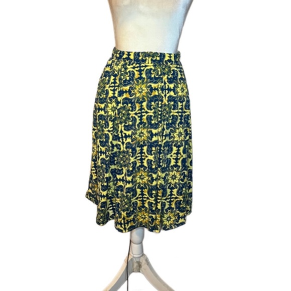 ⭐️LuLaRoe Floral Yellow and Blue Skirt - Picture 1 of 5